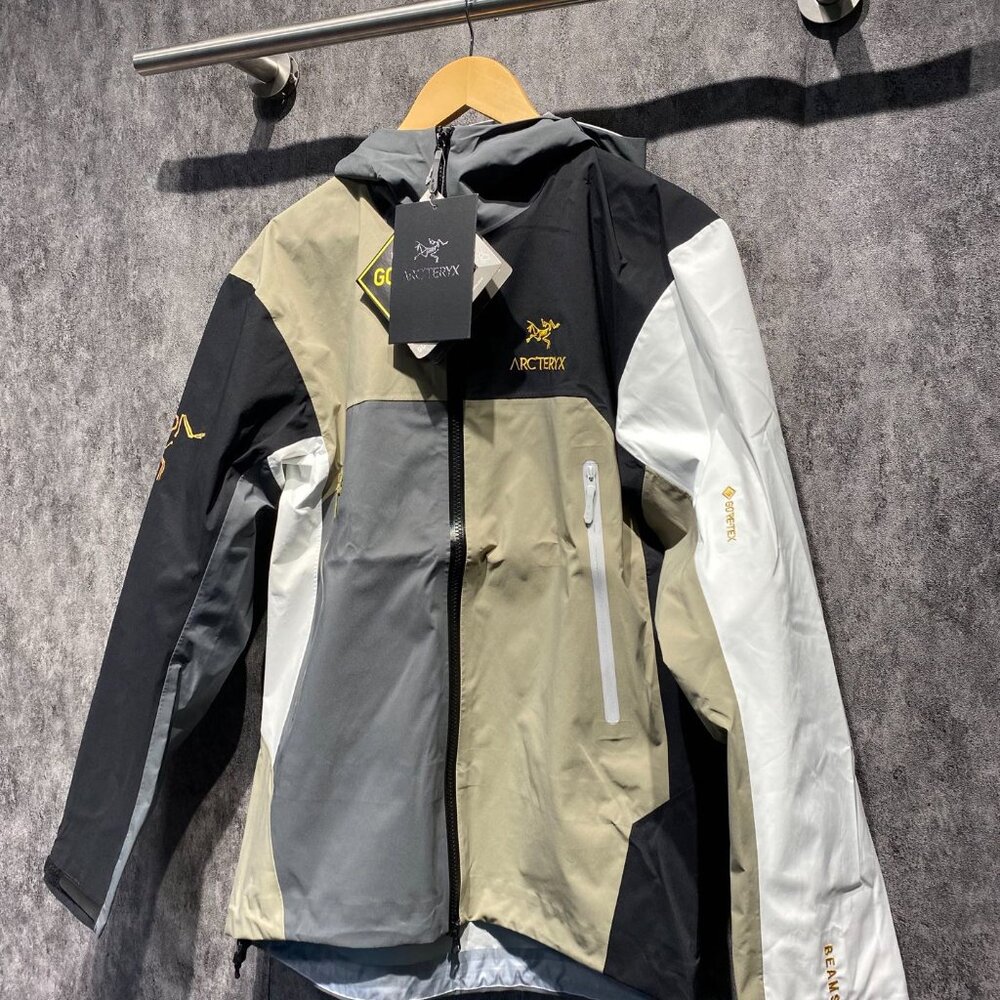 Arc'teryx BEAMS Hardshell Jacket